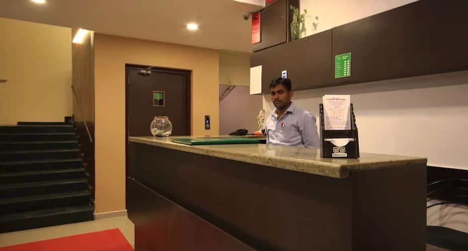 Hotel Crystal, Ahmedabad 3